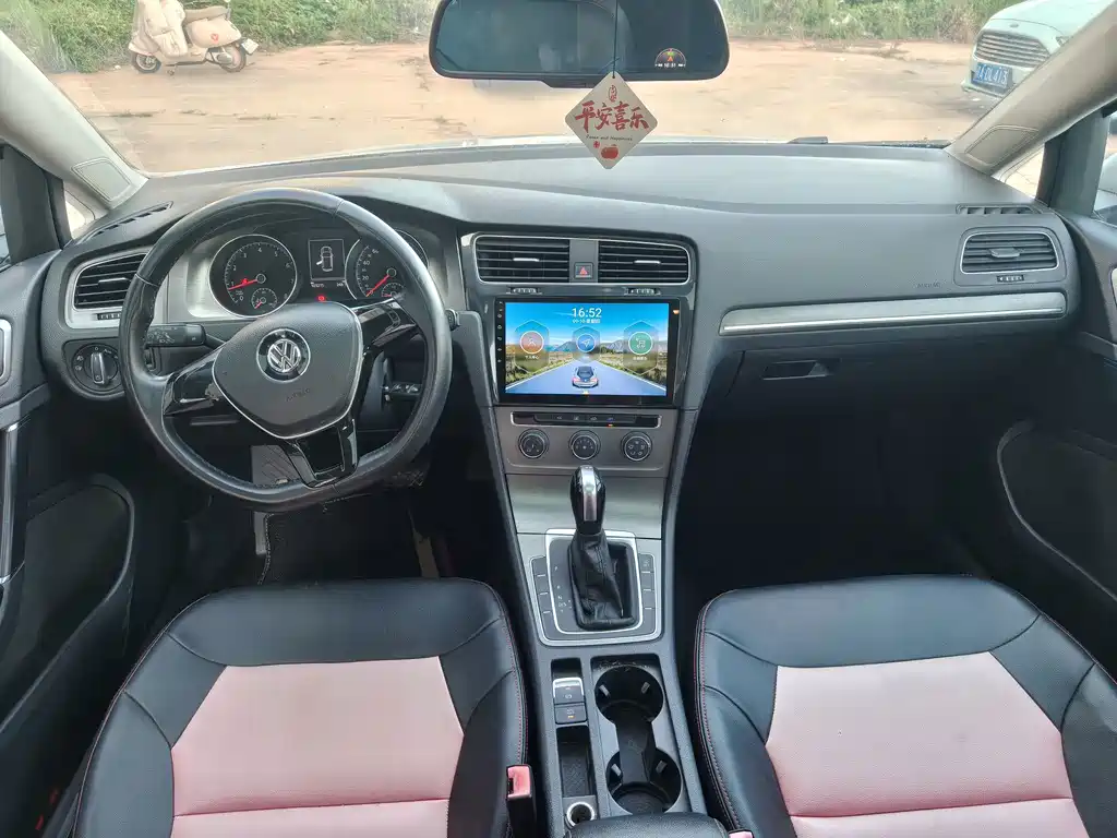 Volkswagen Golf — миниатюра 6