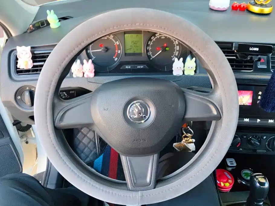 Skoda Rapid Spaceback — миниатюра 15