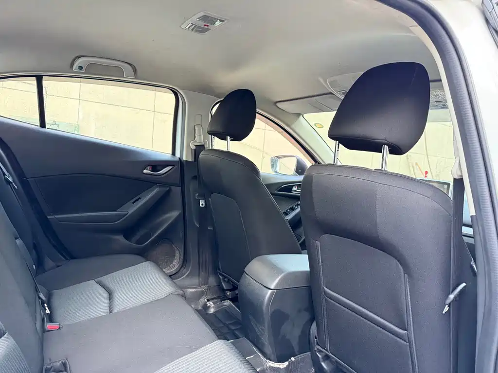 Mazda 3 Axela — миниатюра 13