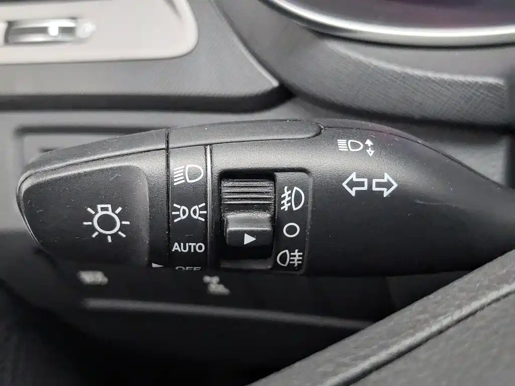 Hyundai Santa Fe — миниатюра 21