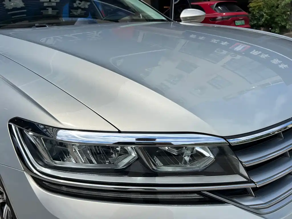 Volkswagen Phideon — миниатюра 13