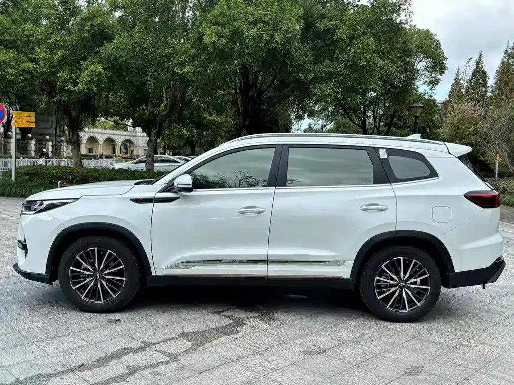 CHERY TIGGO 8 PRO