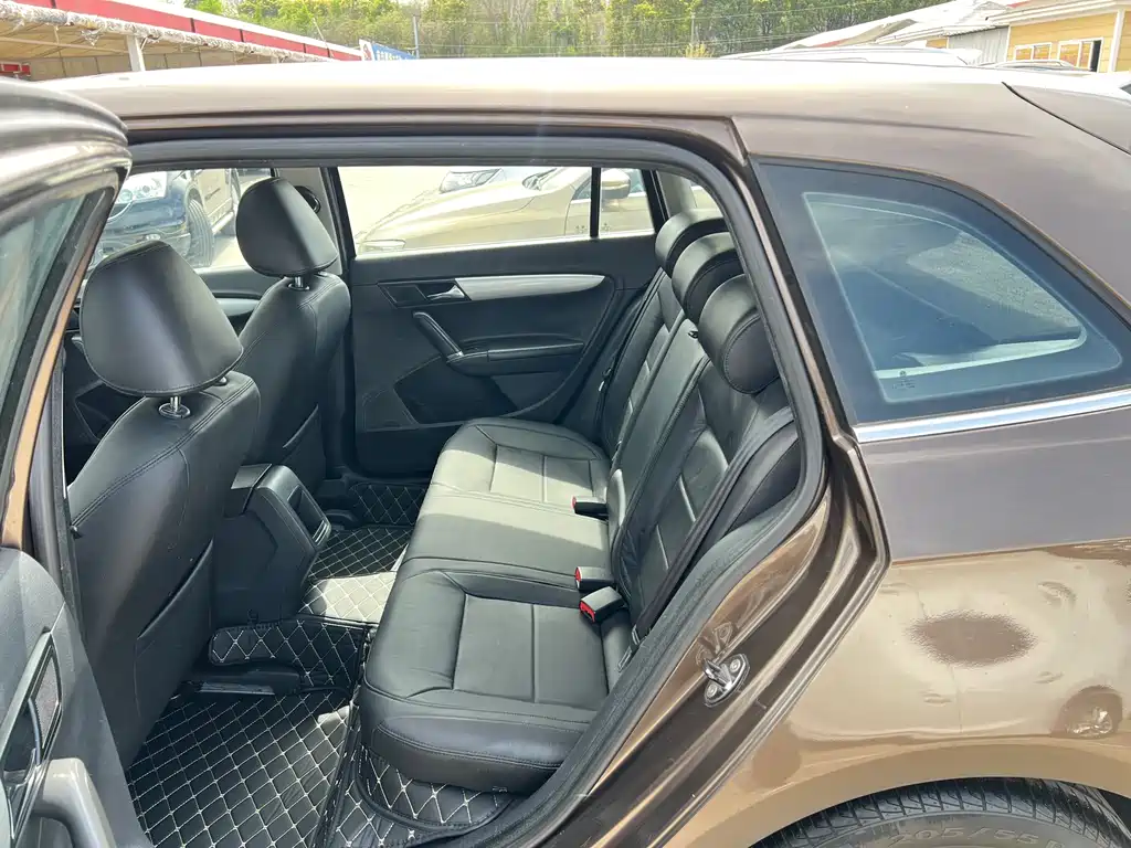 Volkswagen Gran Lavida 1.6L Auto Luxury Type, фото 13