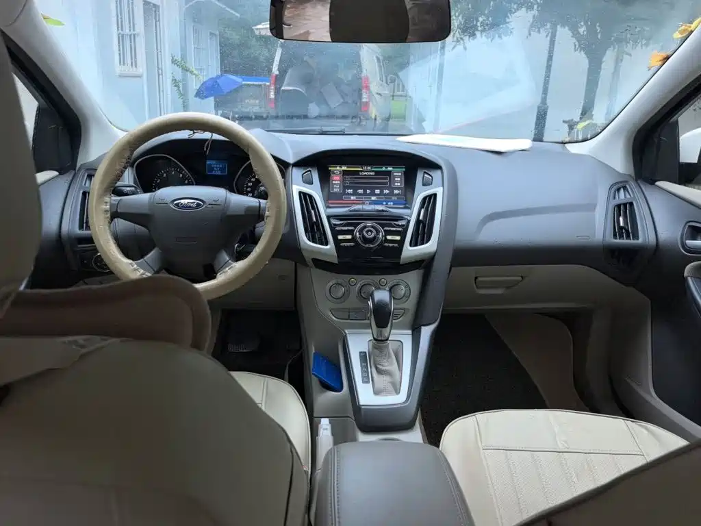 Ford Focus — миниатюра 5