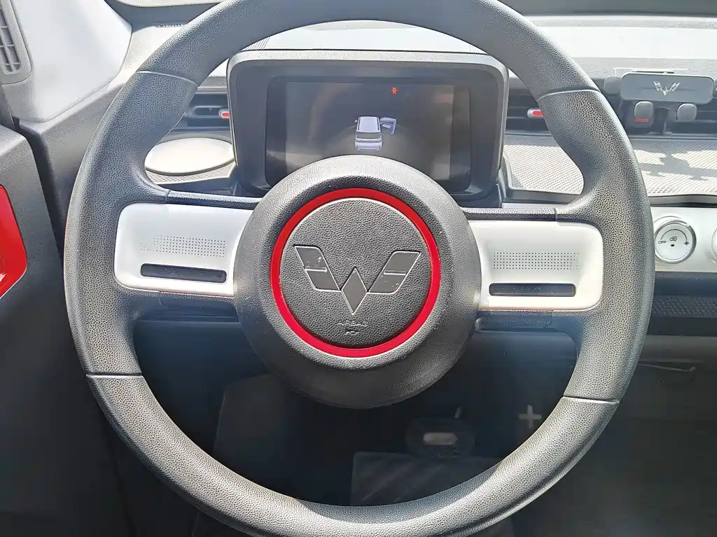 Wuling MINIEV — миниатюра 16