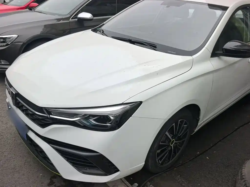 Roewe i5 2021 1.5L Manual Diamond Edition