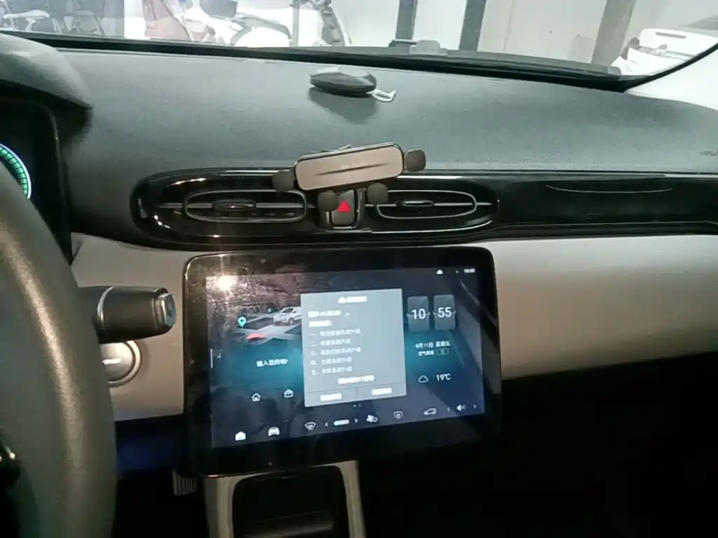 Leapmotor Leapmotor T03 — миниатюра 13