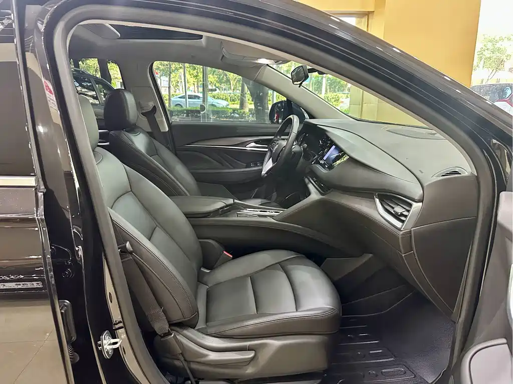 Buick Enclave — миниатюра 10