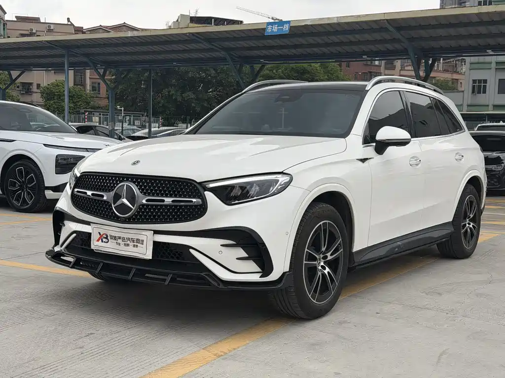 Mercedes-Benz GLC 2025