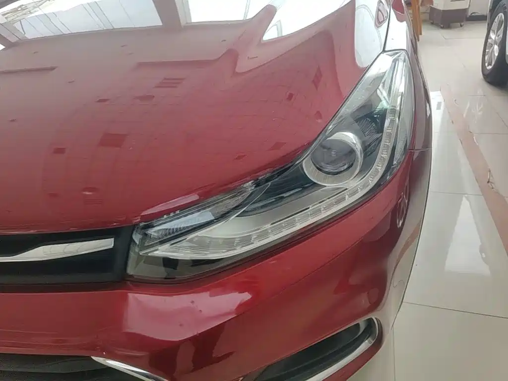 Chevrolet Trax — миниатюра 24