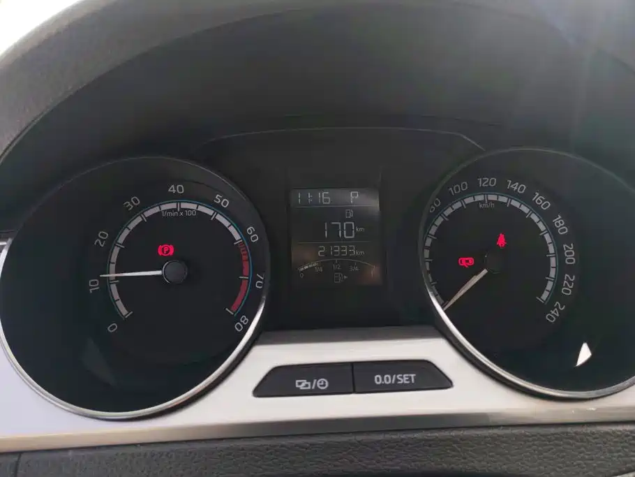 Skoda Rapid — миниатюра 14