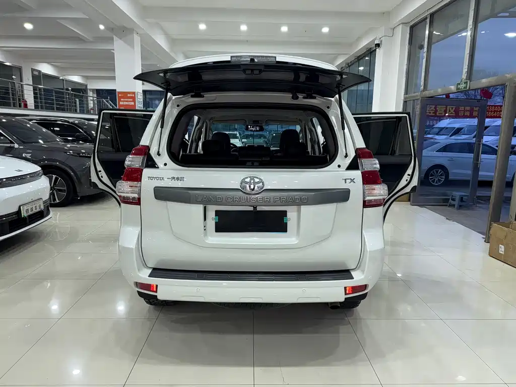 Toyota Prado — миниатюра 13