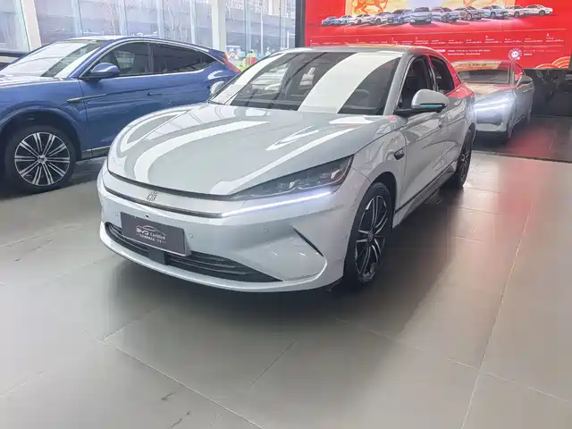 BYD QIN L 2025