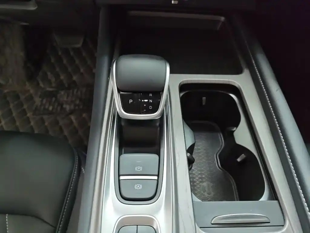 Chery Arrizo 8 — миниатюра 14