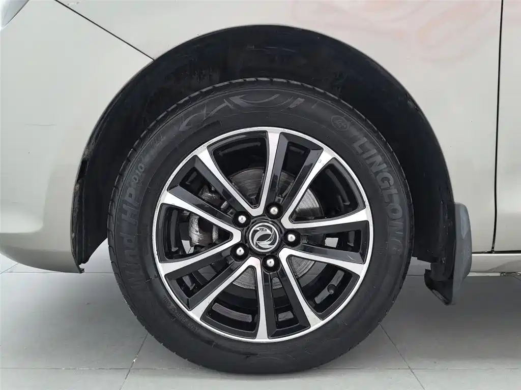 DONGFENG POPULAR S500