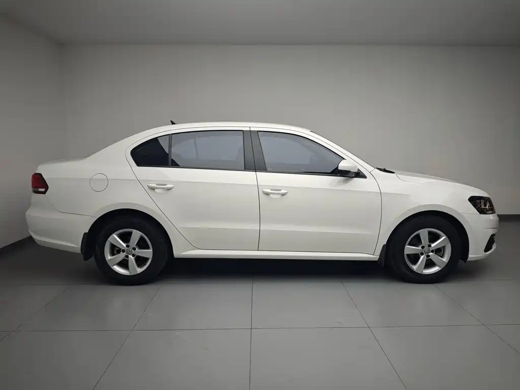 Volkswagen Lavida — миниатюра 8