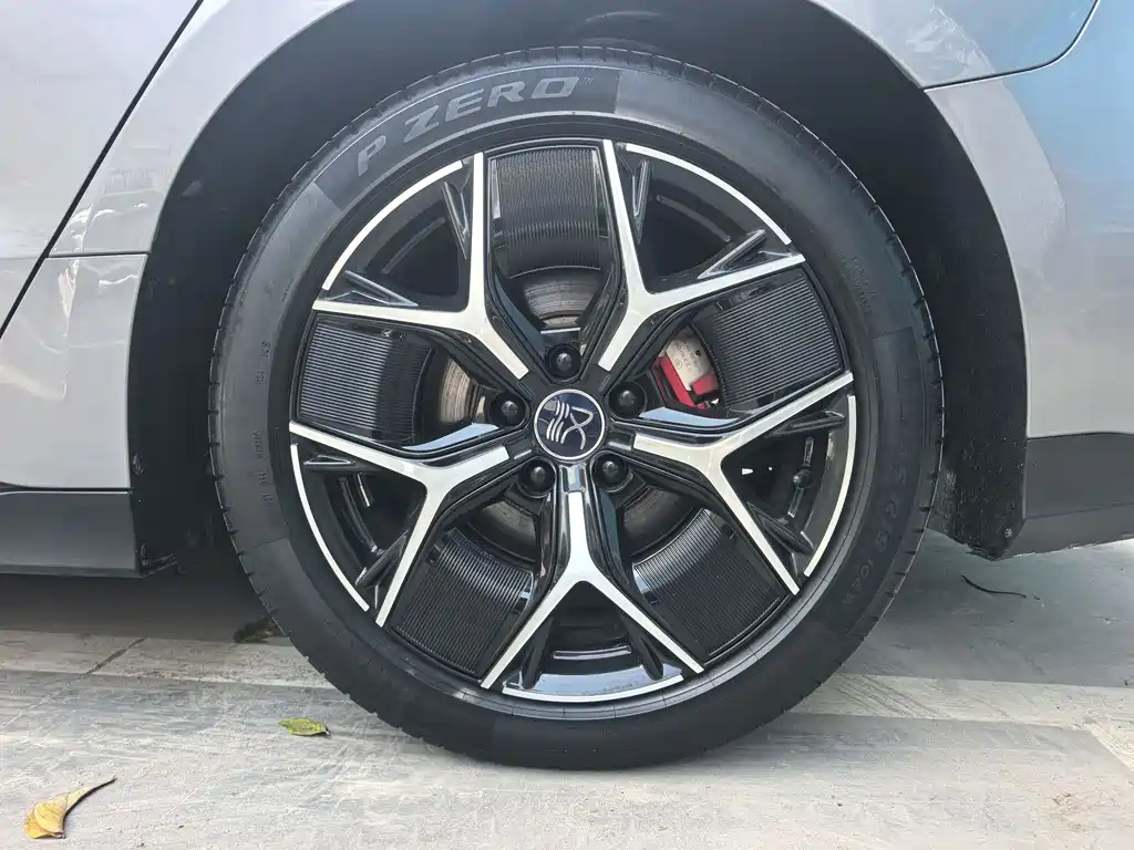 BYD Han — миниатюра 26
