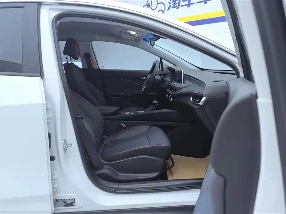 BUICK SLIGHTLY BLUE 6