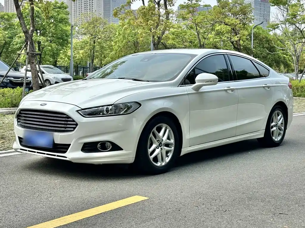 Ford Mondeo — миниатюра 2