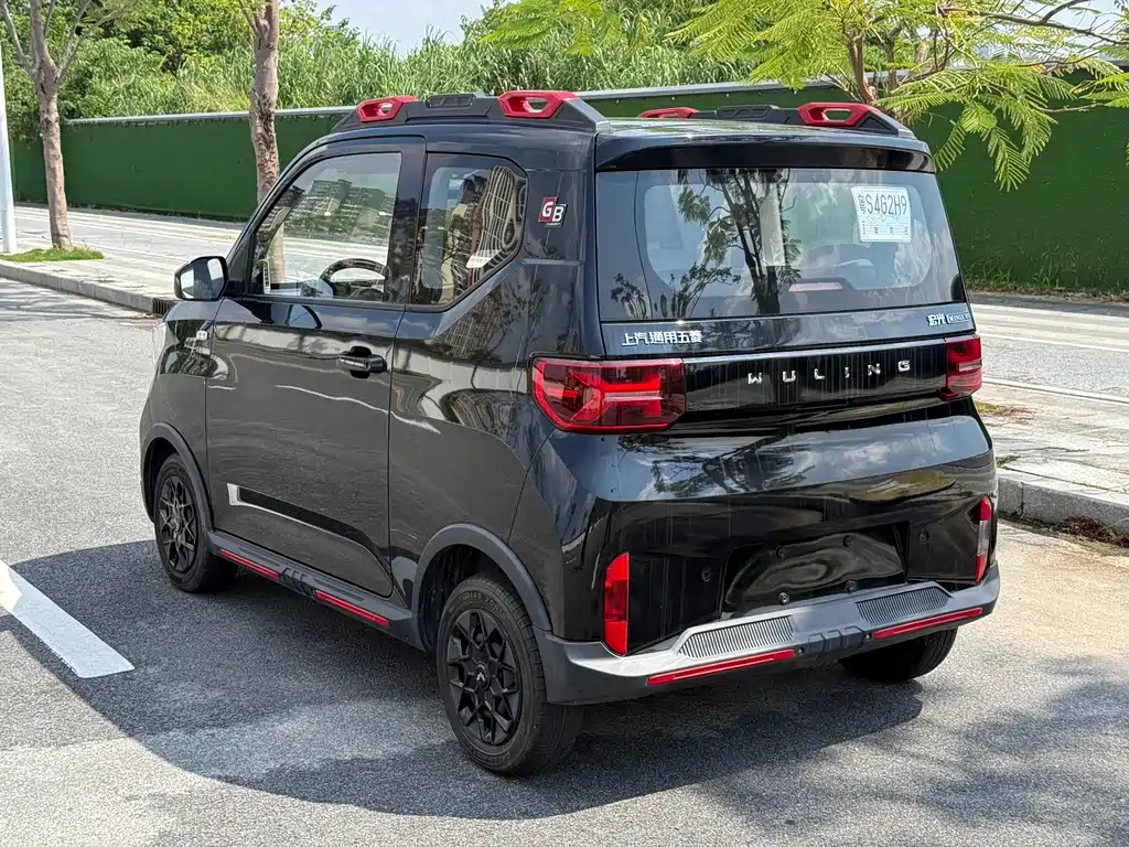 Wuling MINIEV — миниатюра 7