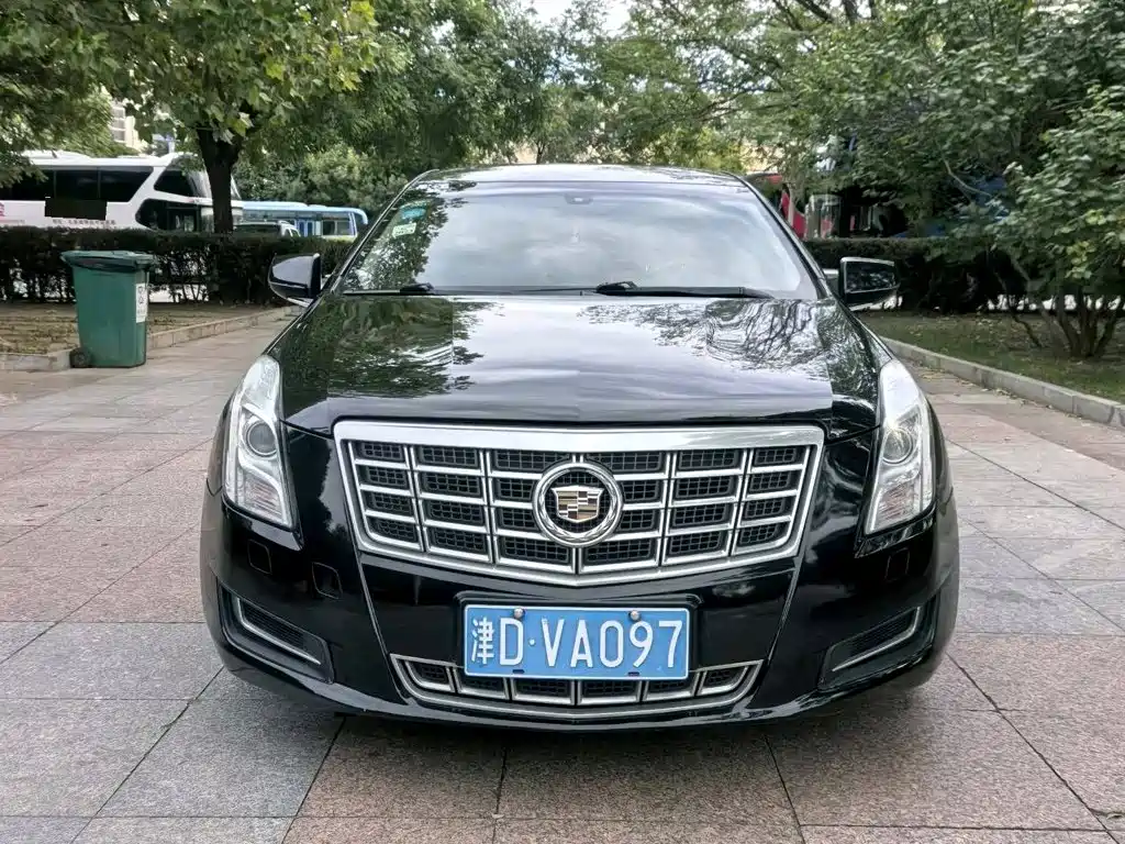 Cadillac XTS — миниатюра 6