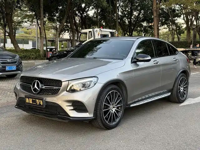 MERCEDES-BENZ GLC COUPE AMG 2019