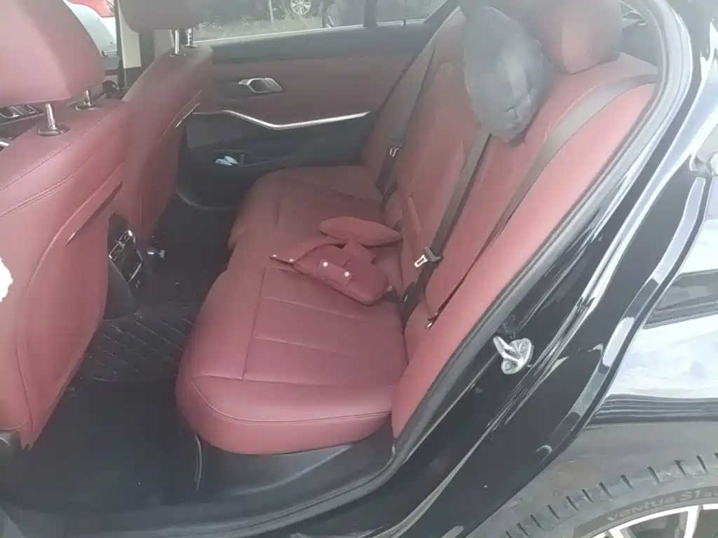 BMW 3 Series — миниатюра 17
