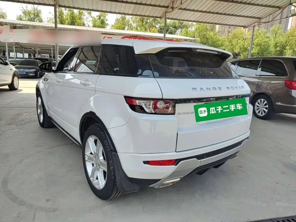 Land Rover Evoque — миниатюра 5