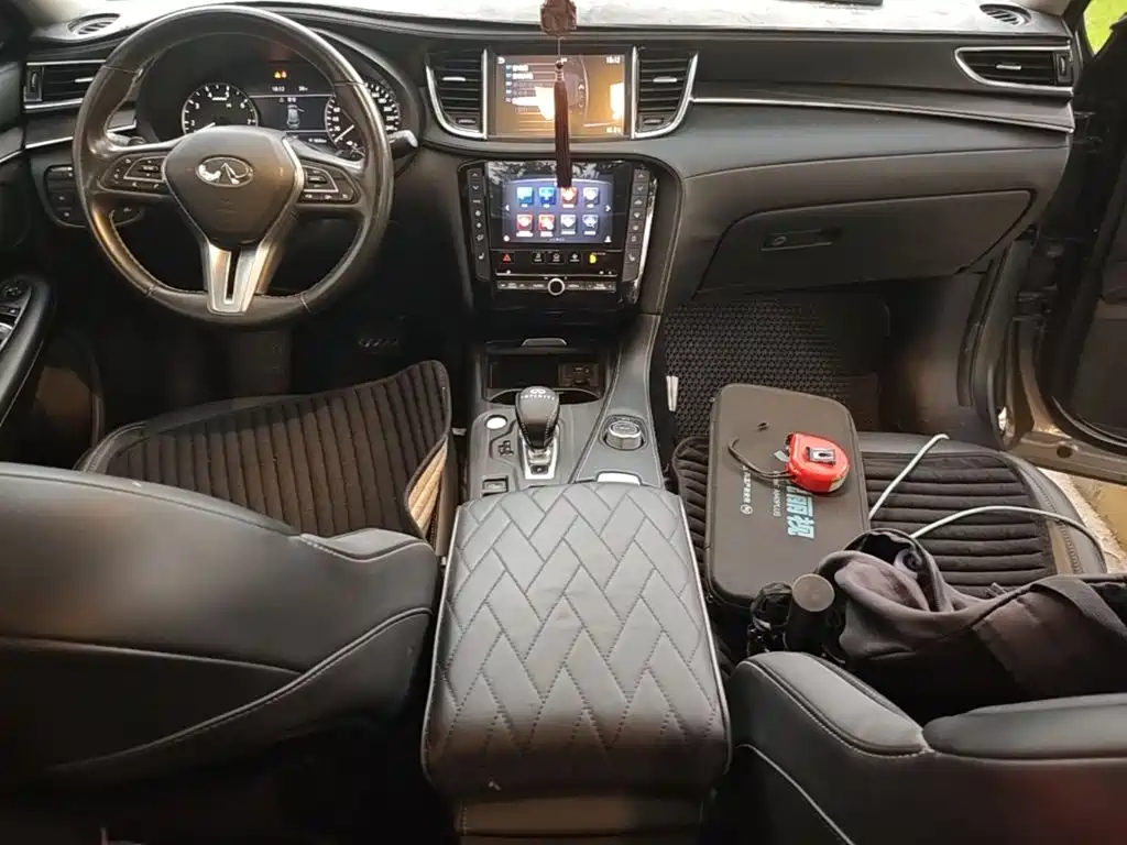 Infiniti QX50 — миниатюра 13