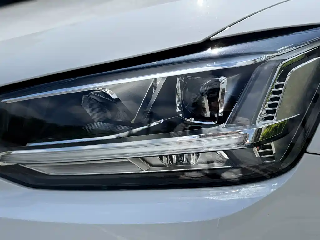 Audi Q2L — миниатюра 14