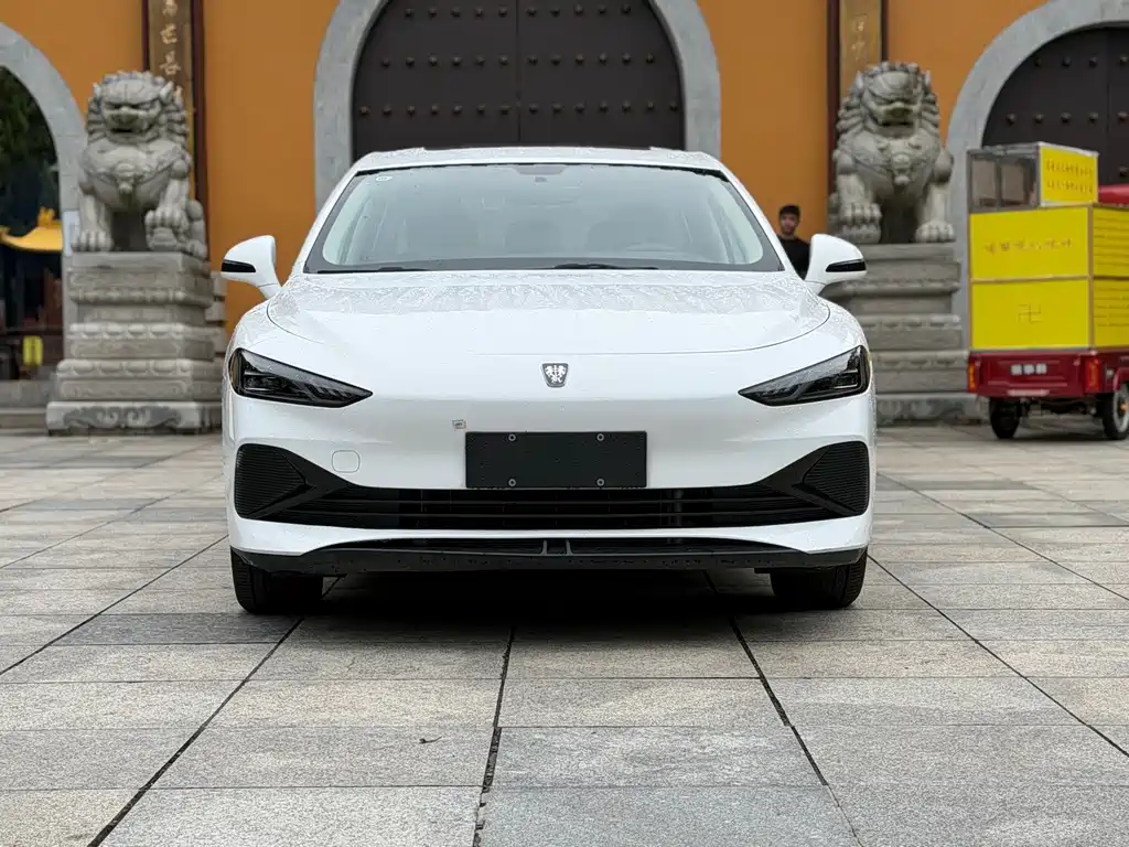 Roewe D7 — миниатюра 2