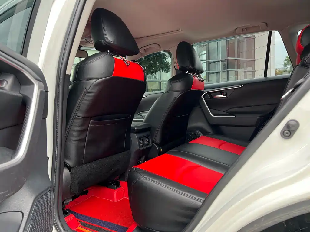 TOYOTA RAV4 RONGFANG