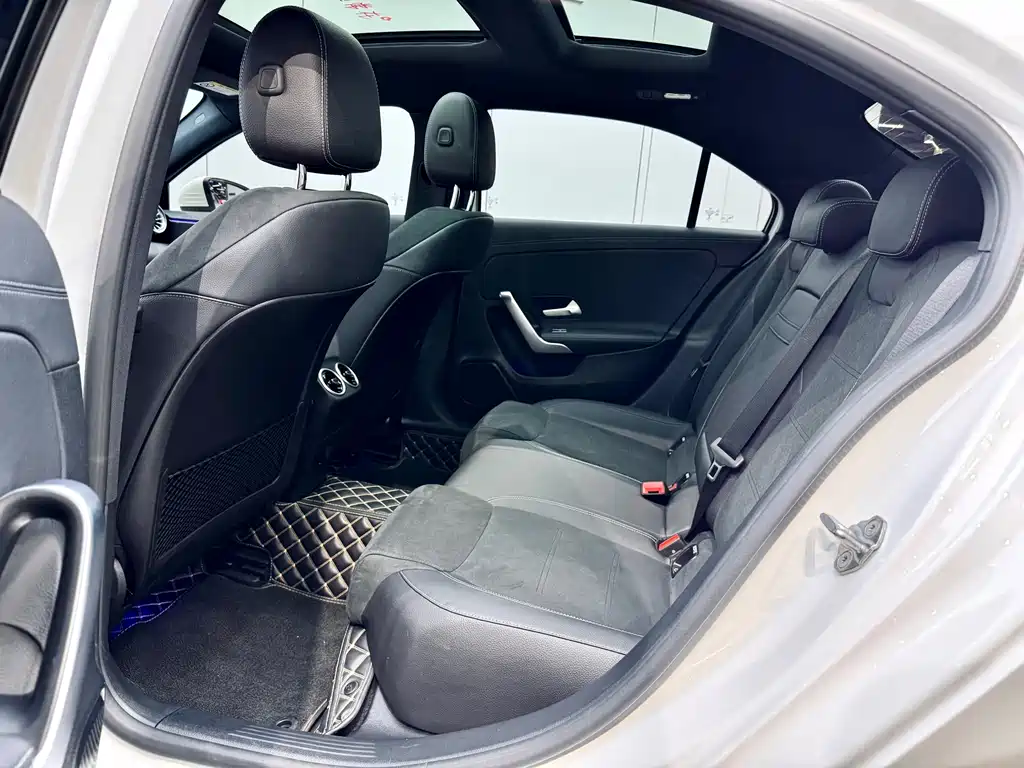 MERCEDES-BENZ A CLASS