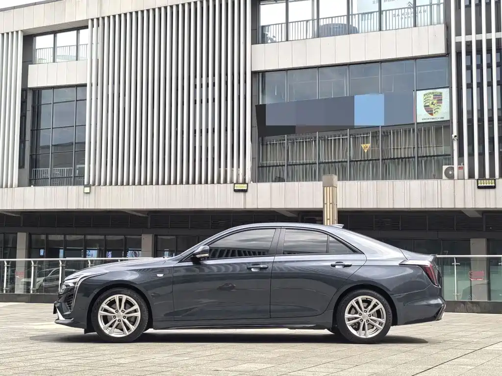 Cadillac CT4 — миниатюра 6