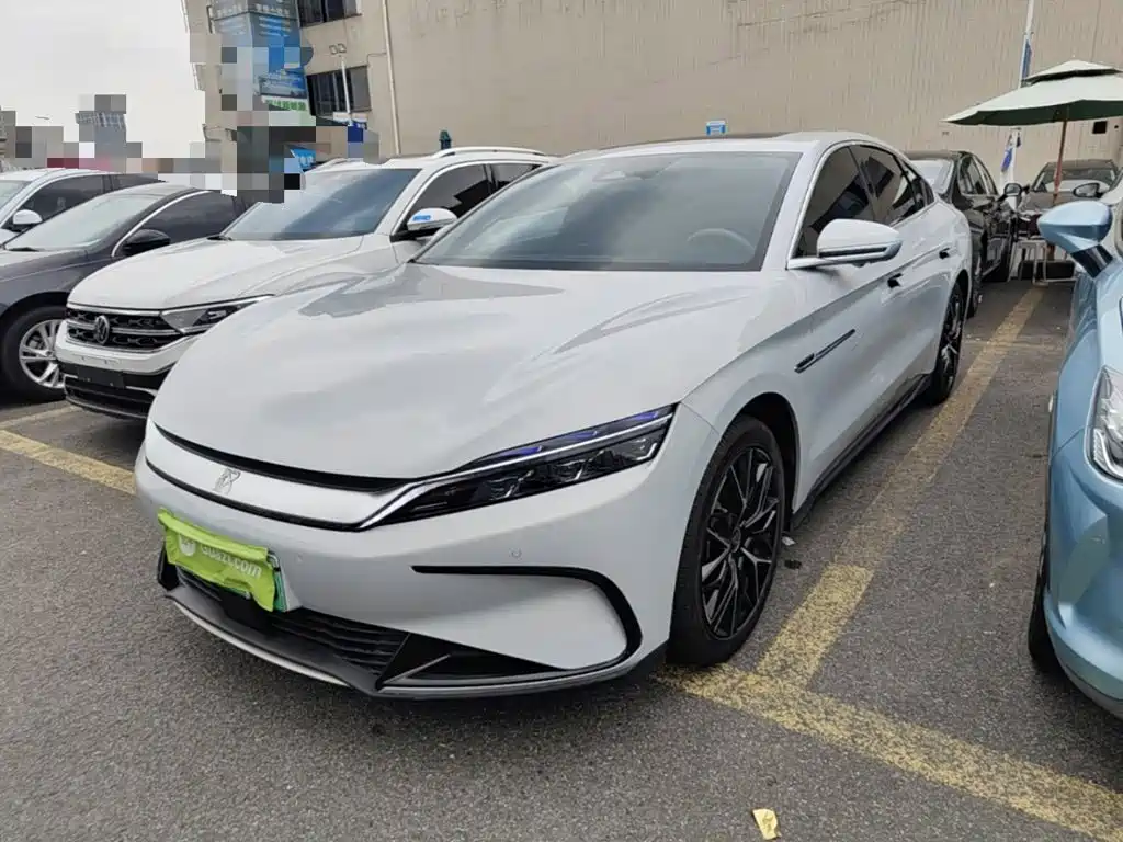 BYD Han — миниатюра 2