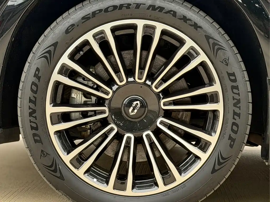 AITO AITO M7 — миниатюра 14