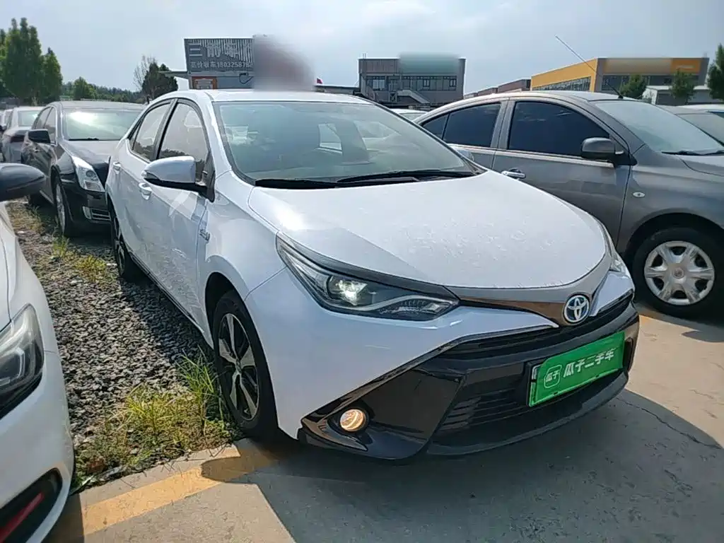 Toyota Levin Twin Engine E+ — миниатюра 4