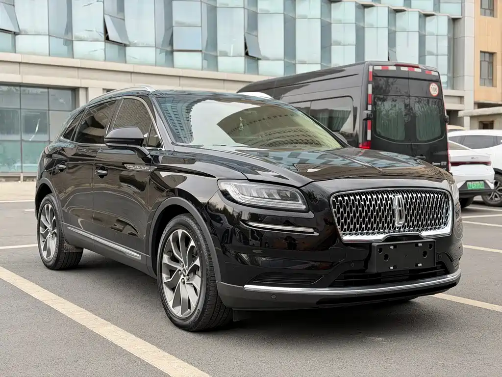 Lincoln Nautilus — миниатюра 3