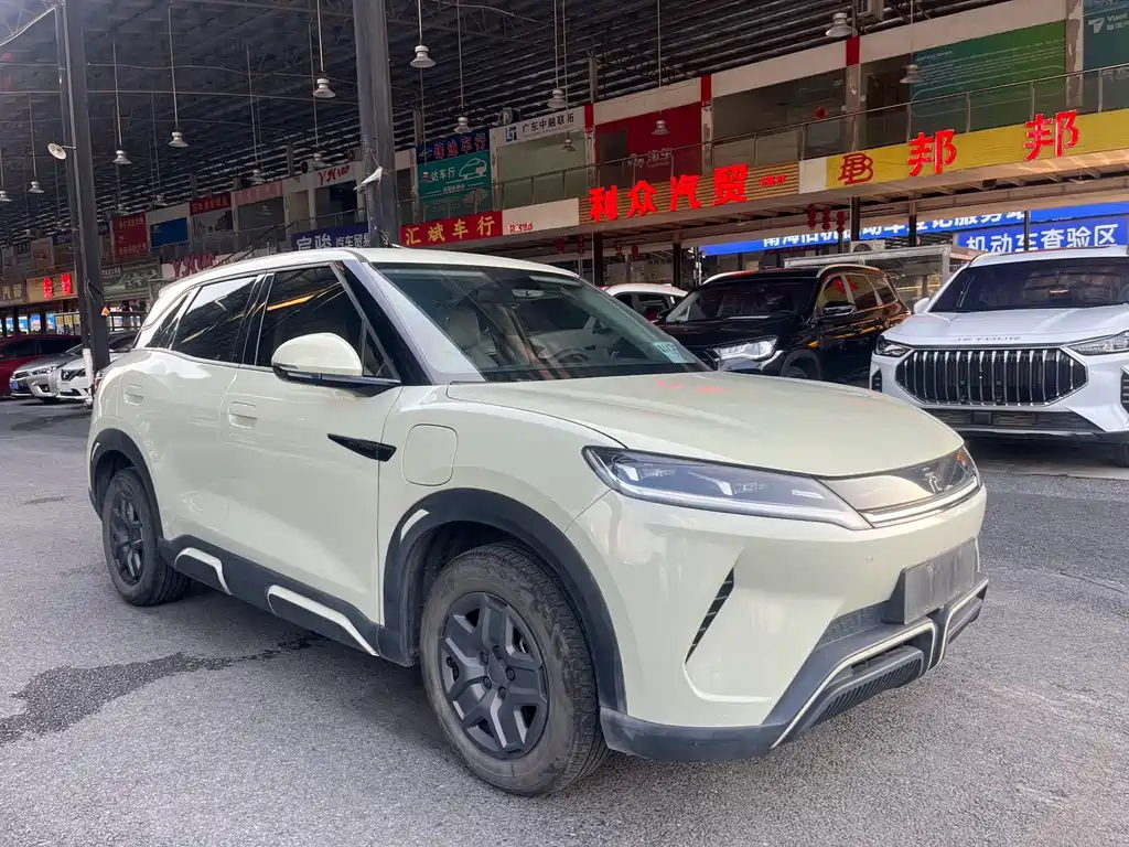 BYD Yuan UP — миниатюра 3