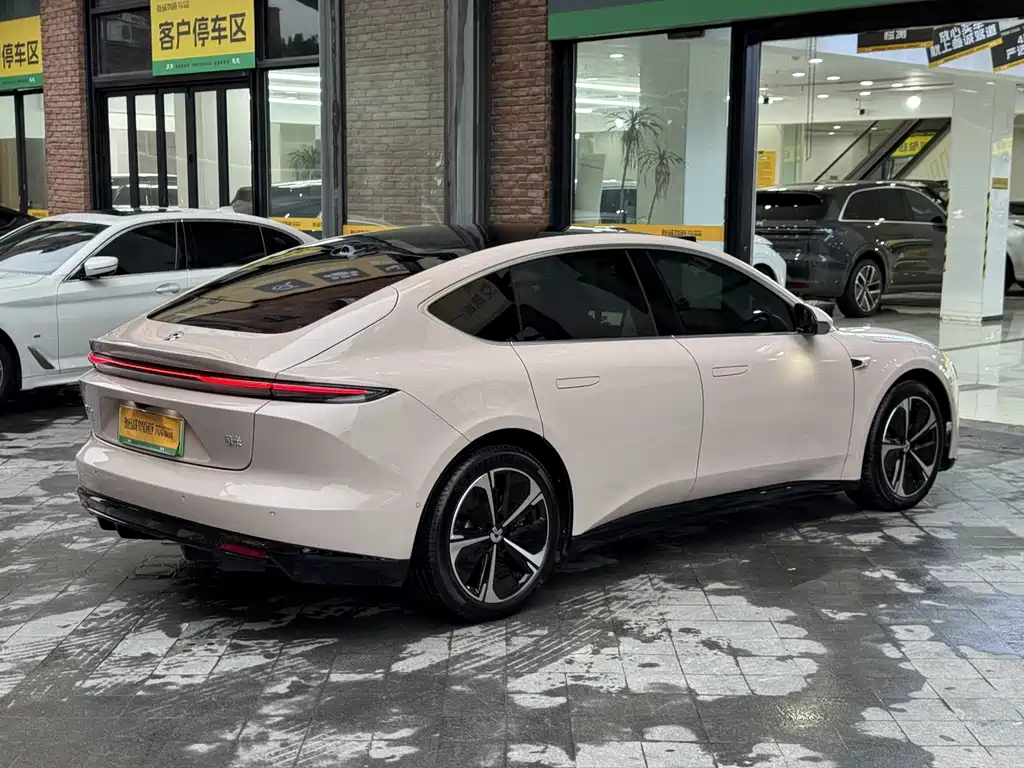 NIO ET5 — миниатюра 7