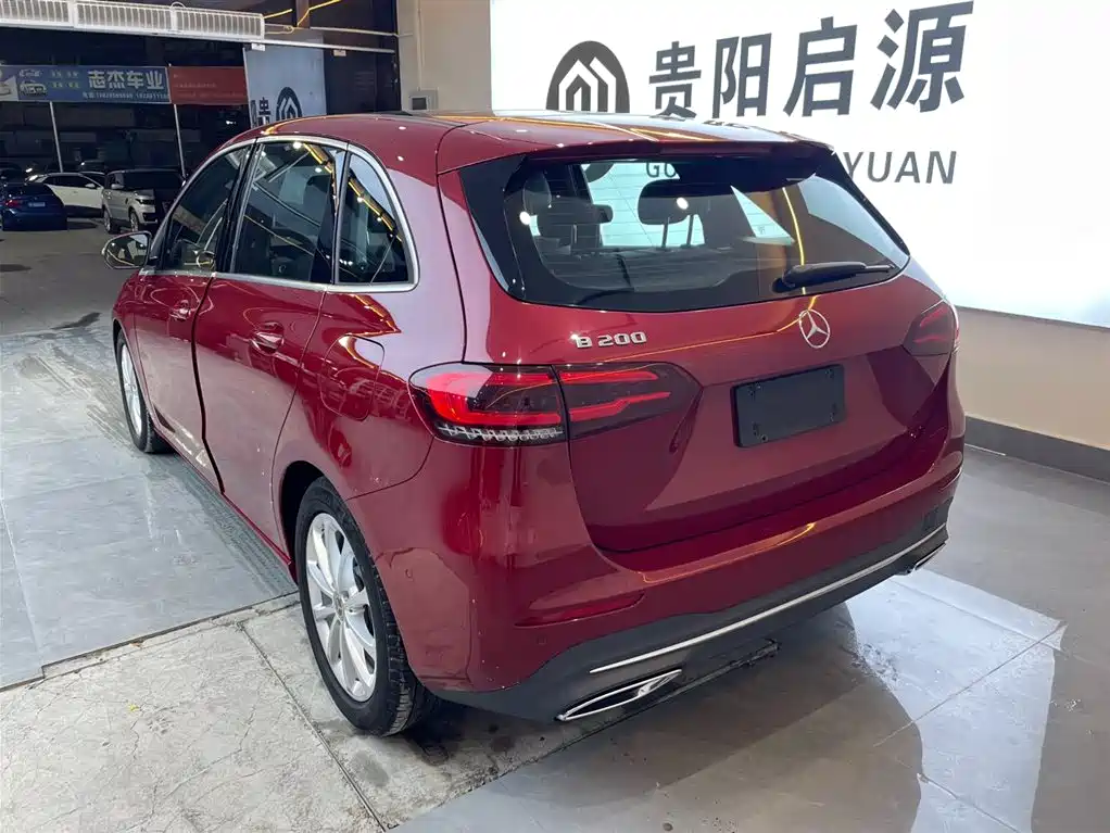 MERCEDES-BENZ B CLASS