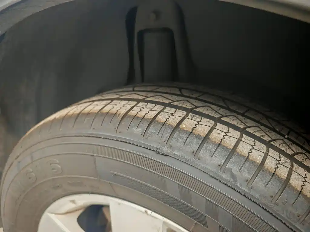 Chevrolet Captiva — миниатюра 13