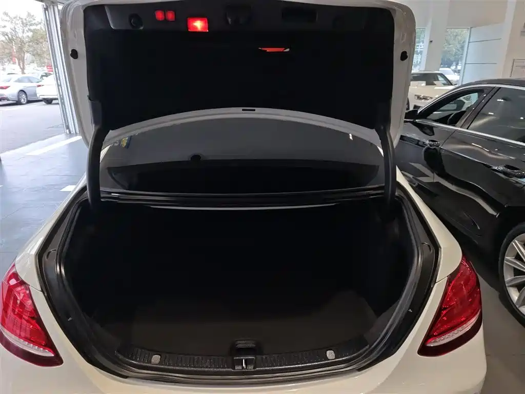 Mercedes-Benz E-Class E 2020 E 300 L Sport Fashion