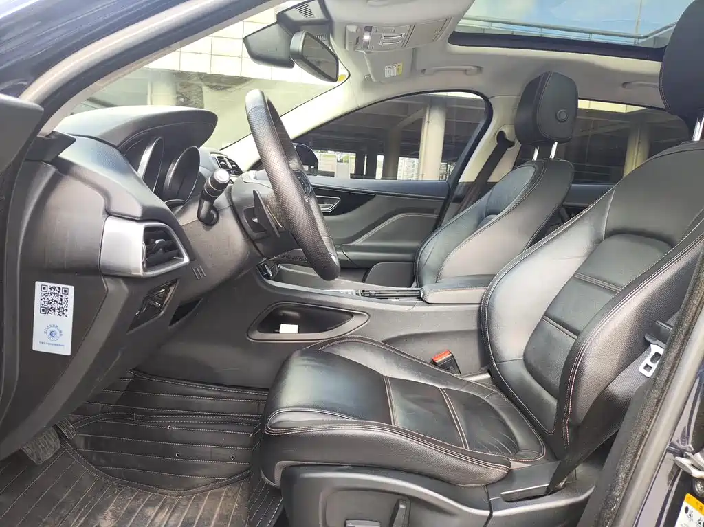 Jaguar F-PACE 2.0T 4WD R-Sport Sport Edition, фото 6