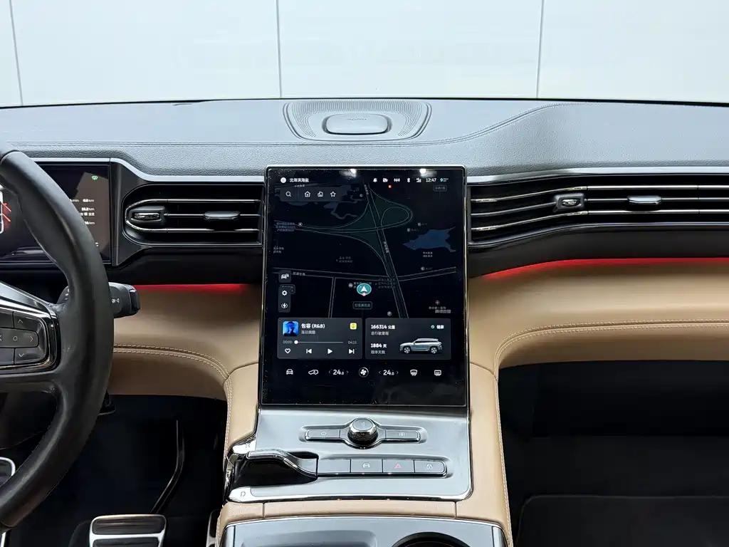 NIO ES6 — миниатюра 8