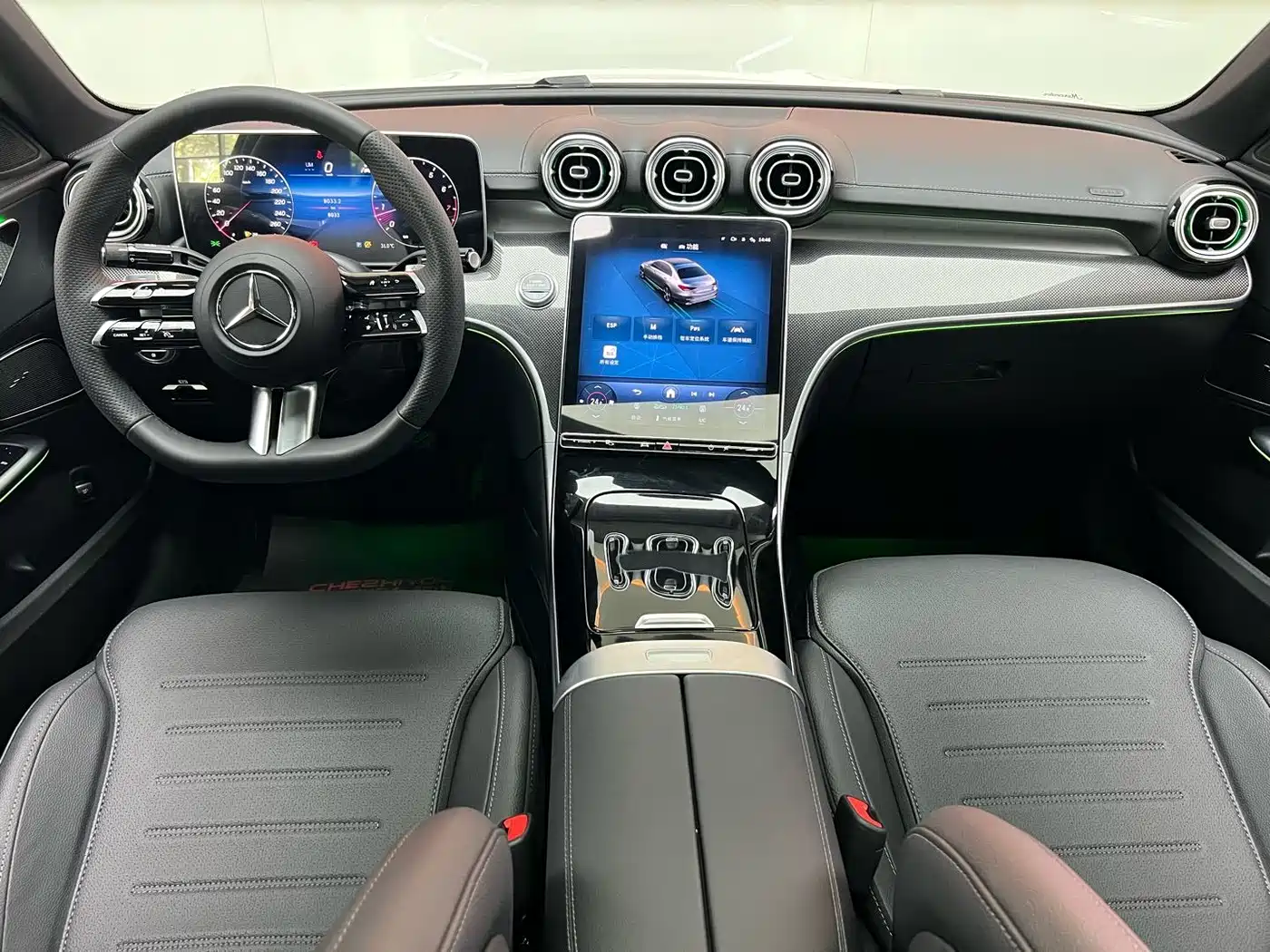 Mercedes-Benz C-class 2025 Белый из Китая, фото 3
