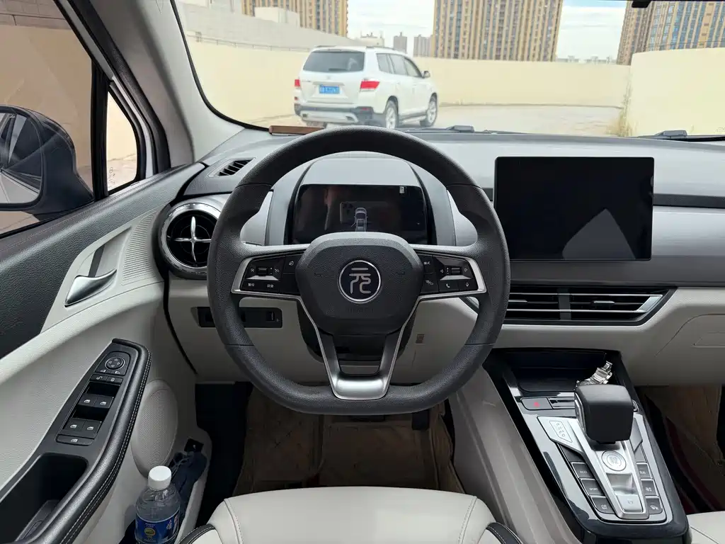 BYD Yuan Pro — миниатюра 9