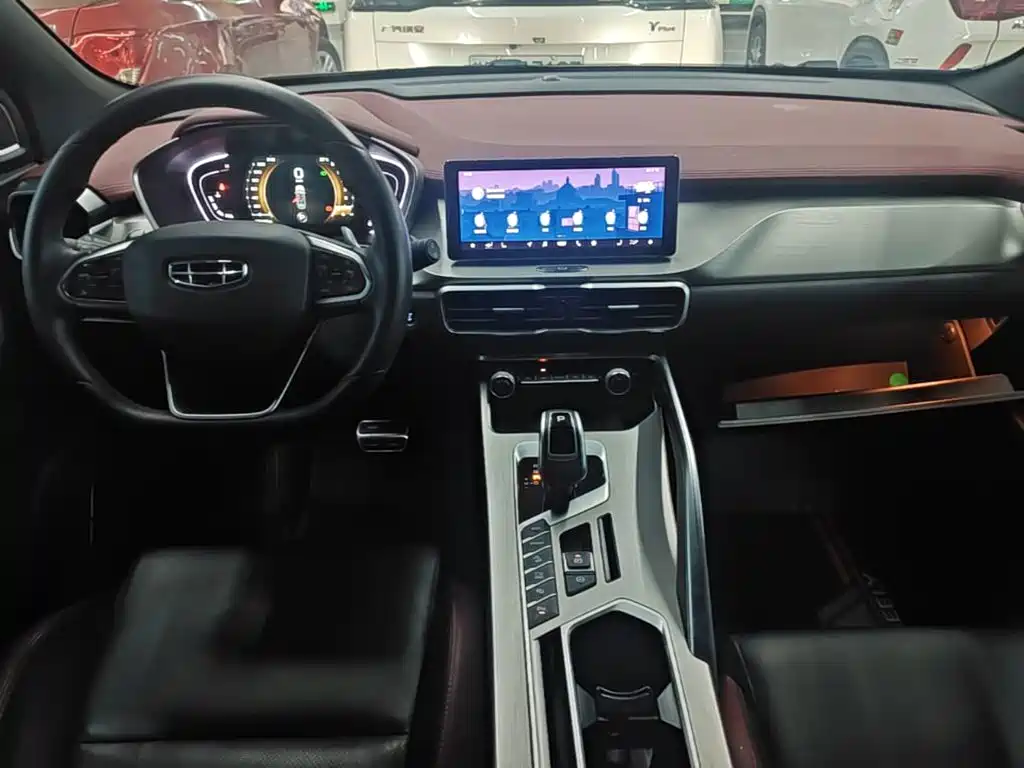 Geely Binyue — миниатюра 5