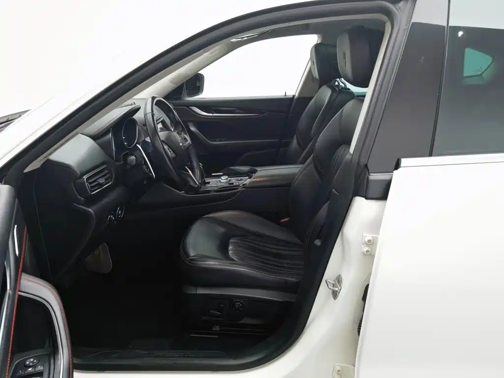 Maserati Levante — миниатюра 9