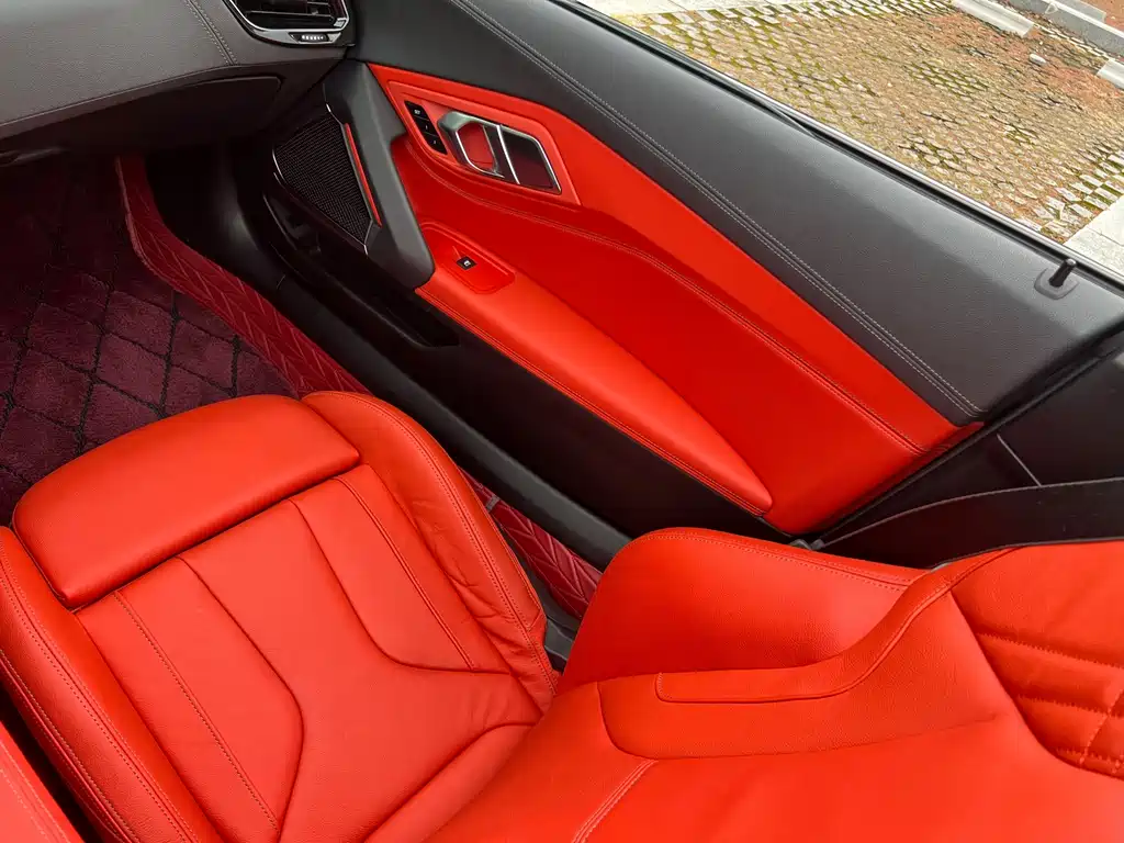 BMW Z4 — миниатюра 11